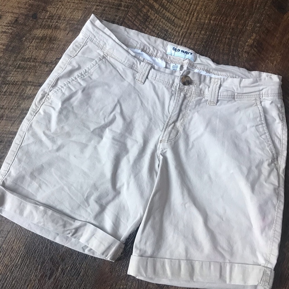 Old Navy Khaki Midi Cotton Shorts - Picture 2 of 7